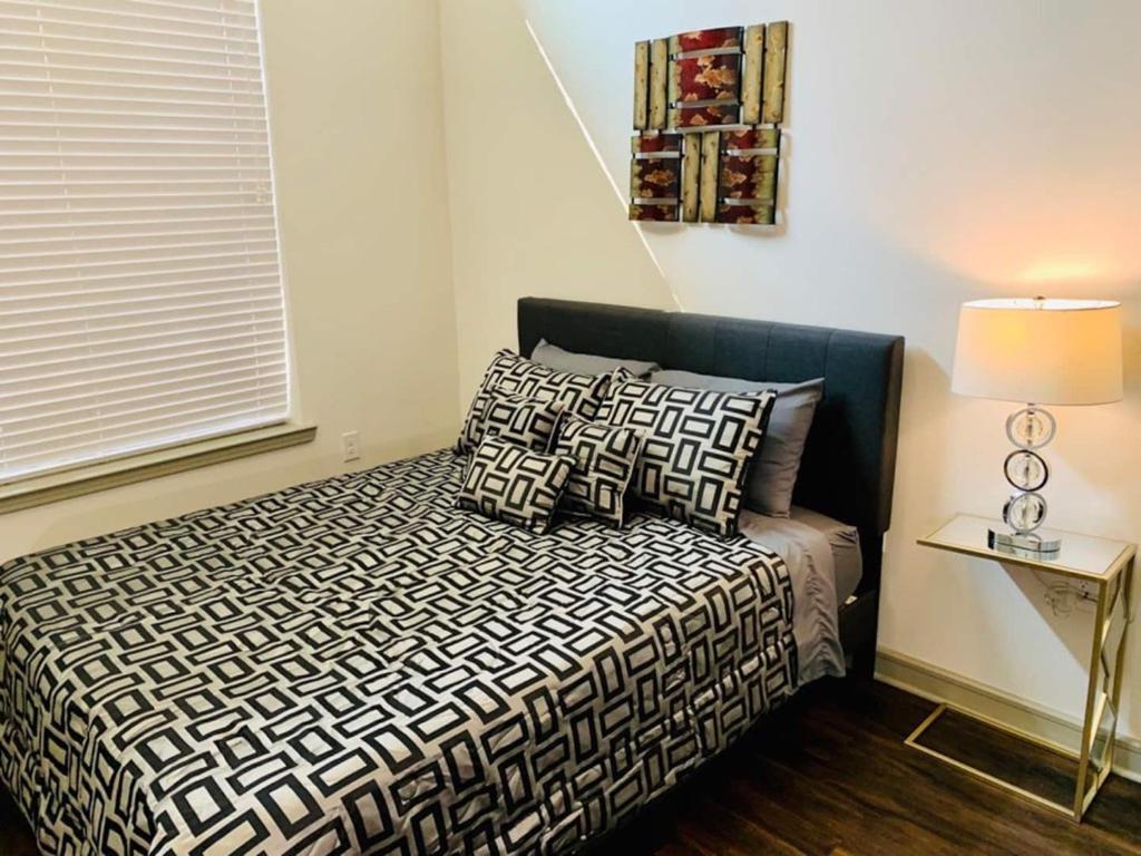 Downtown Apt Free Parking - Pool - Gym - Fully Kitchen Houston Eksteriør bilde