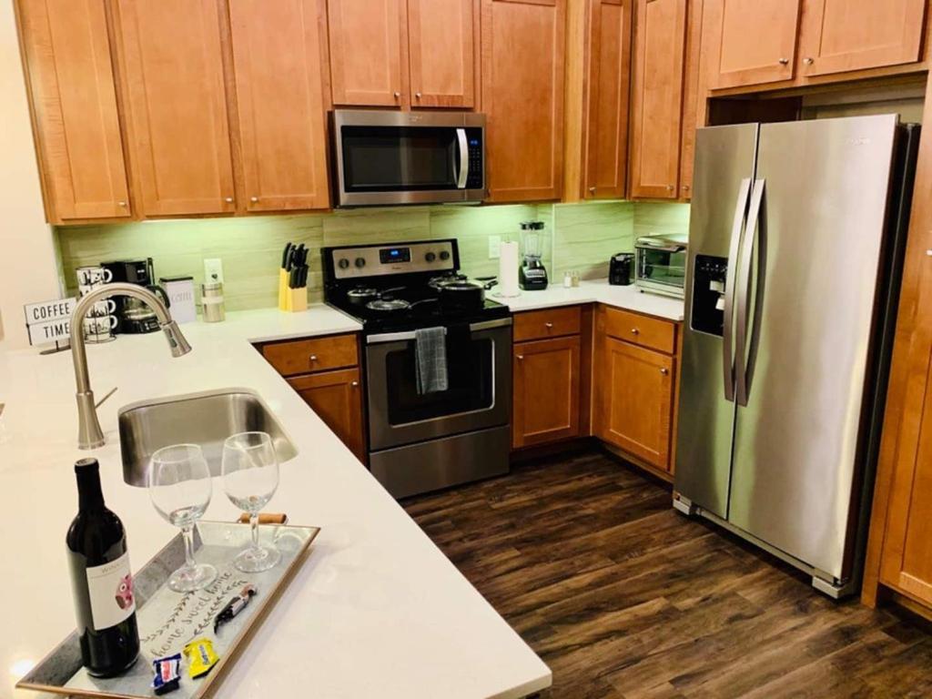 Downtown Apt Free Parking - Pool - Gym - Fully Kitchen Houston Eksteriør bilde